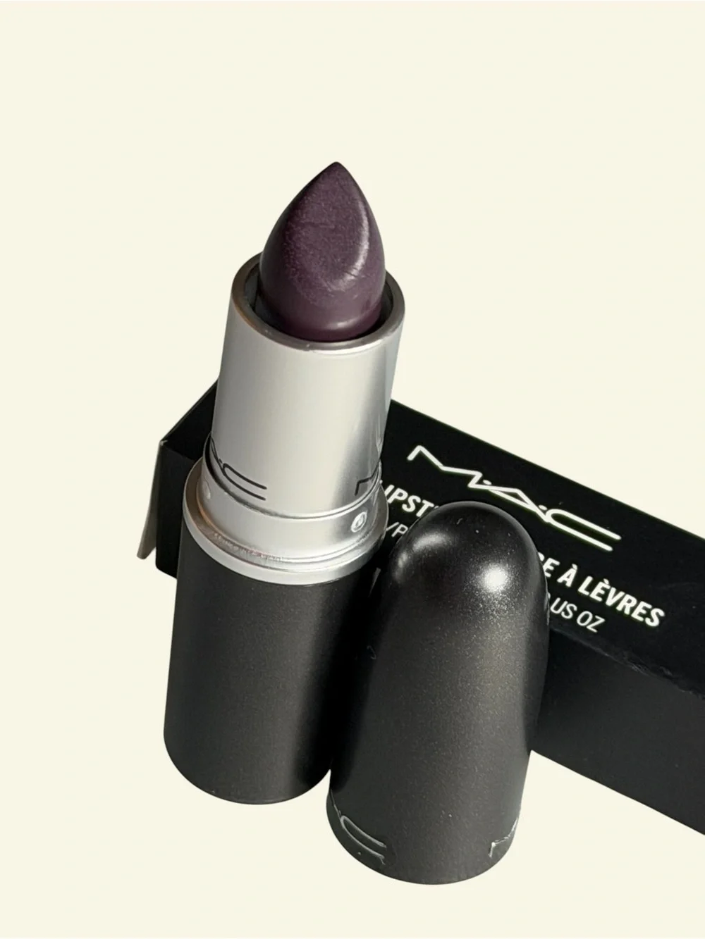 MAC Cosmetics Satin lipstick 💄 in CYBER